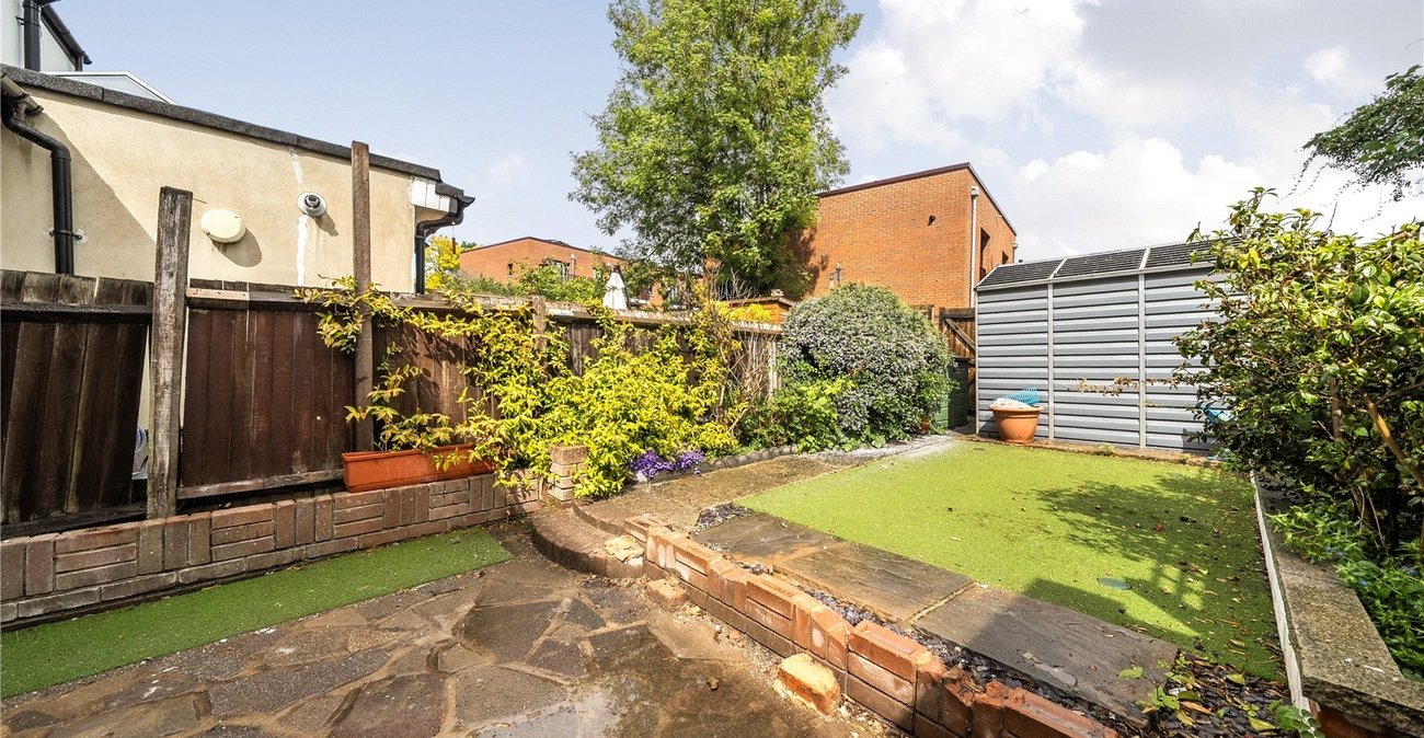 2 bedroom house for sale in Sydenham | Robinson Jackson