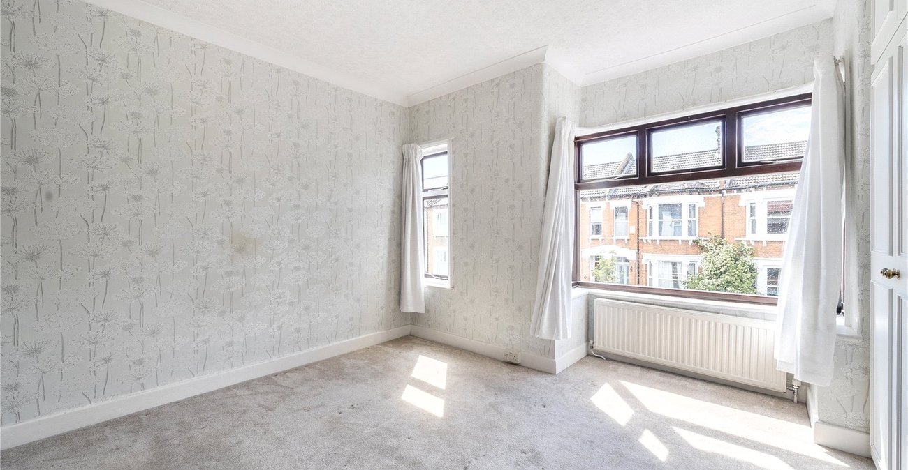 2 bedroom house for sale in Sydenham | Robinson Jackson