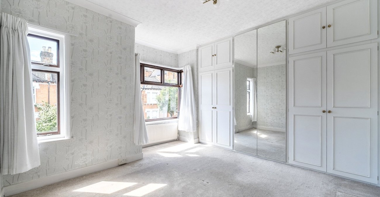 2 bedroom house for sale in Sydenham | Robinson Jackson