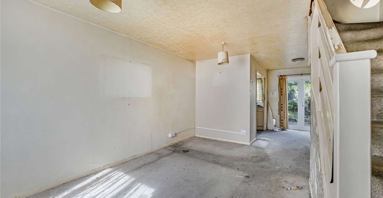 2 bedroom house for sale in Dartford | Robinson Jackson