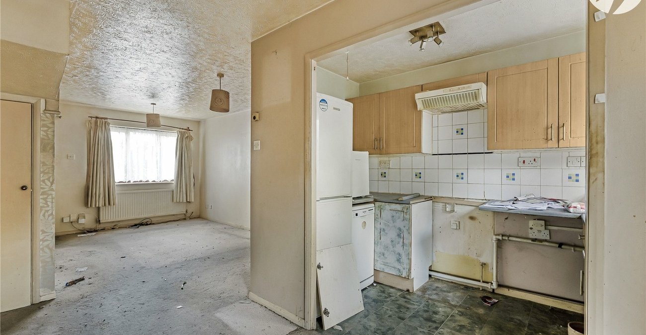 2 bedroom house for sale in Dartford | Robinson Jackson