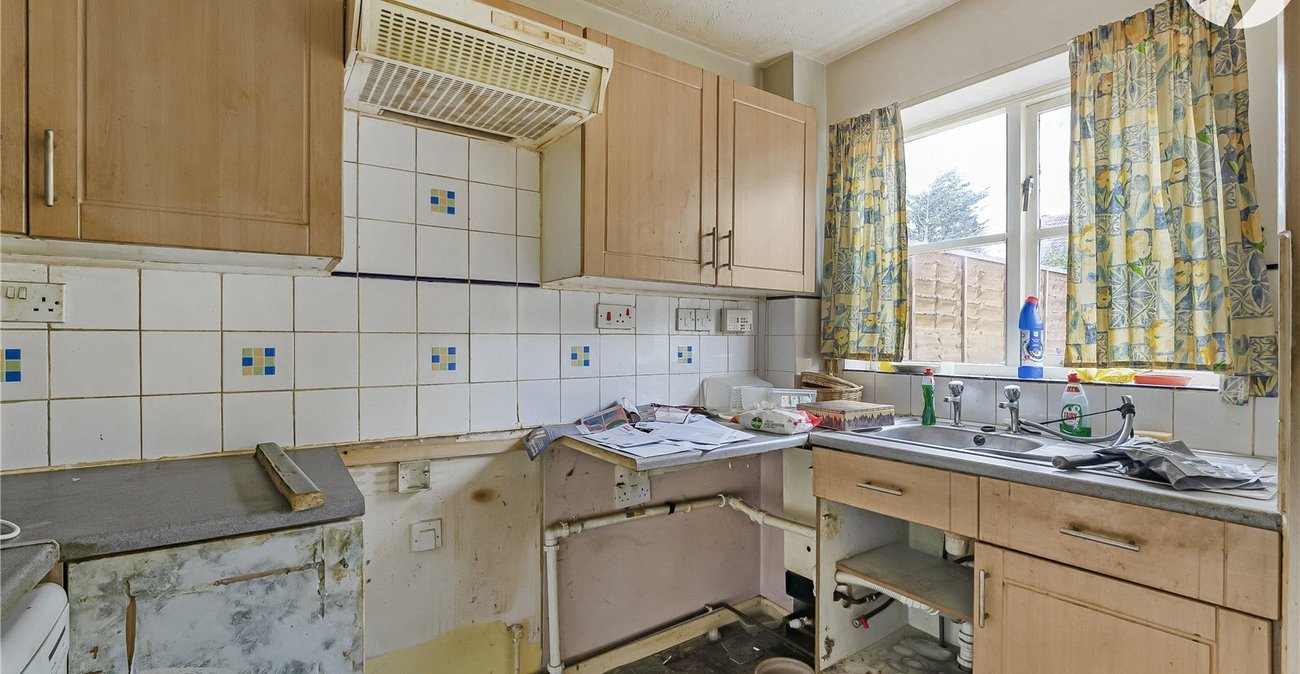 2 bedroom house for sale in Dartford | Robinson Jackson