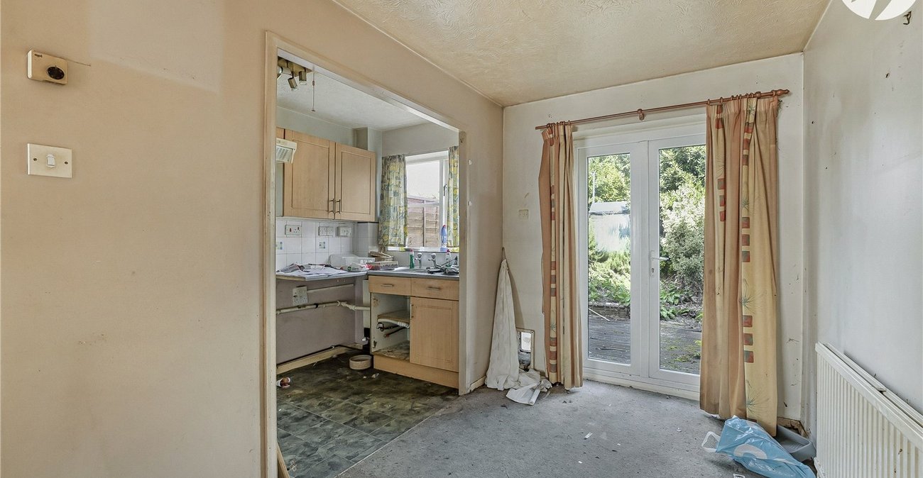 2 bedroom house for sale in Dartford | Robinson Jackson