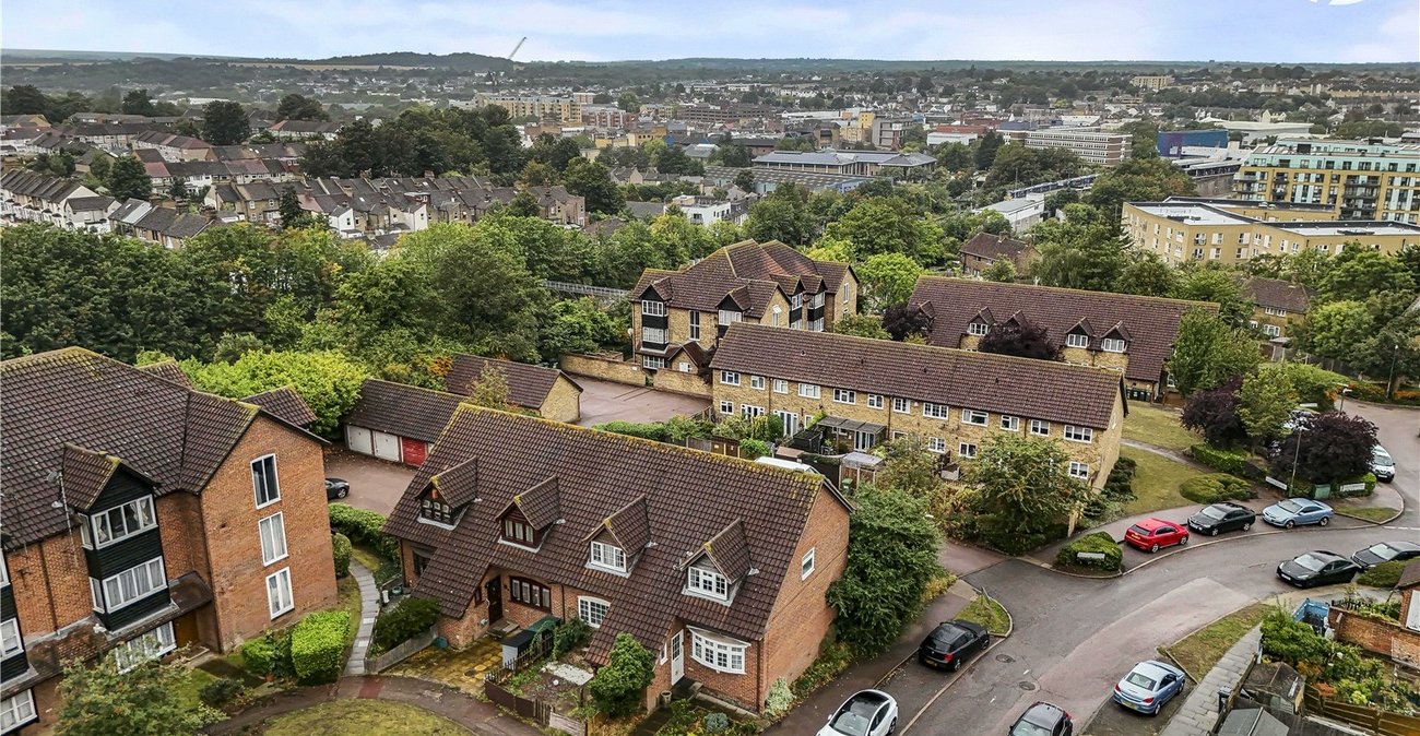 3 bedroom house for sale in Dartford | Robinson Jackson