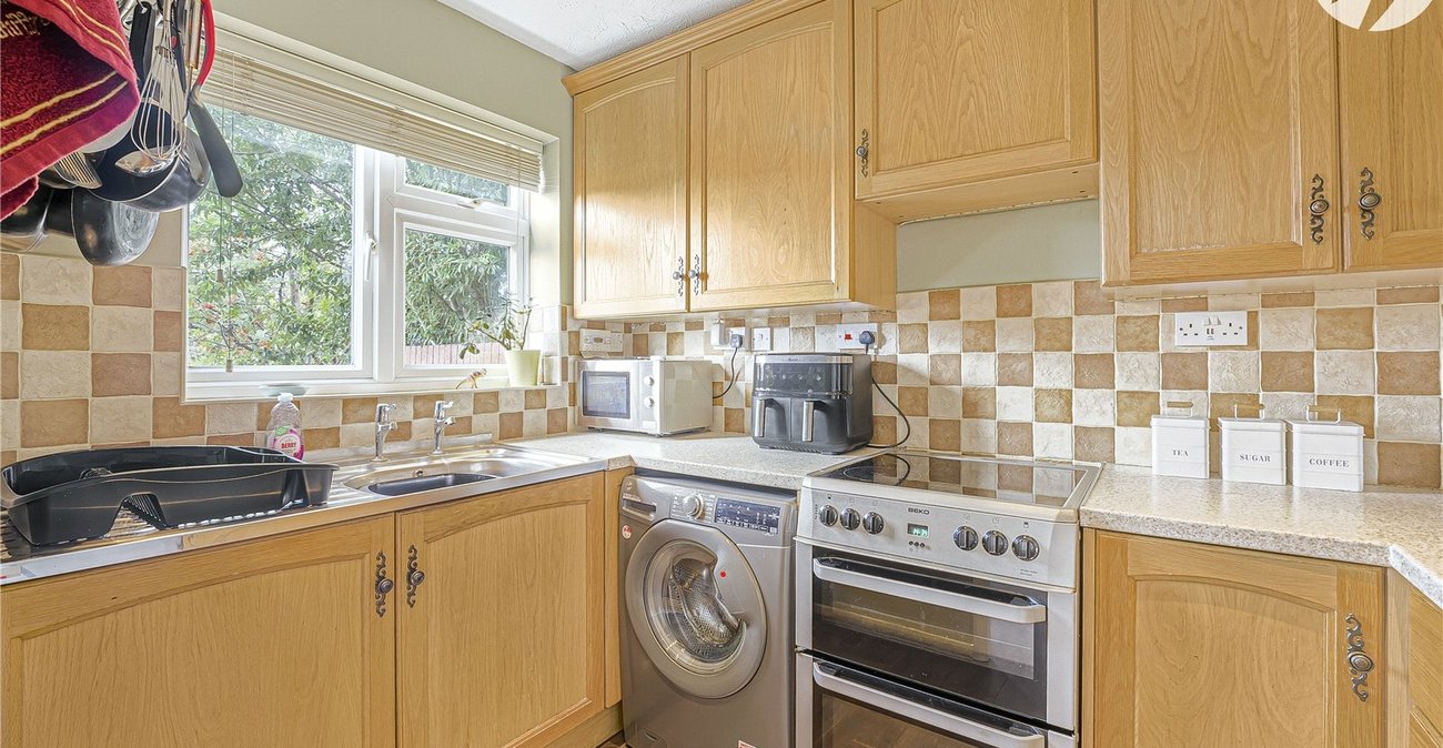 3 bedroom house for sale in Dartford | Robinson Jackson