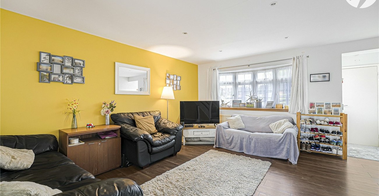 3 bedroom house for sale in Dartford | Robinson Jackson
