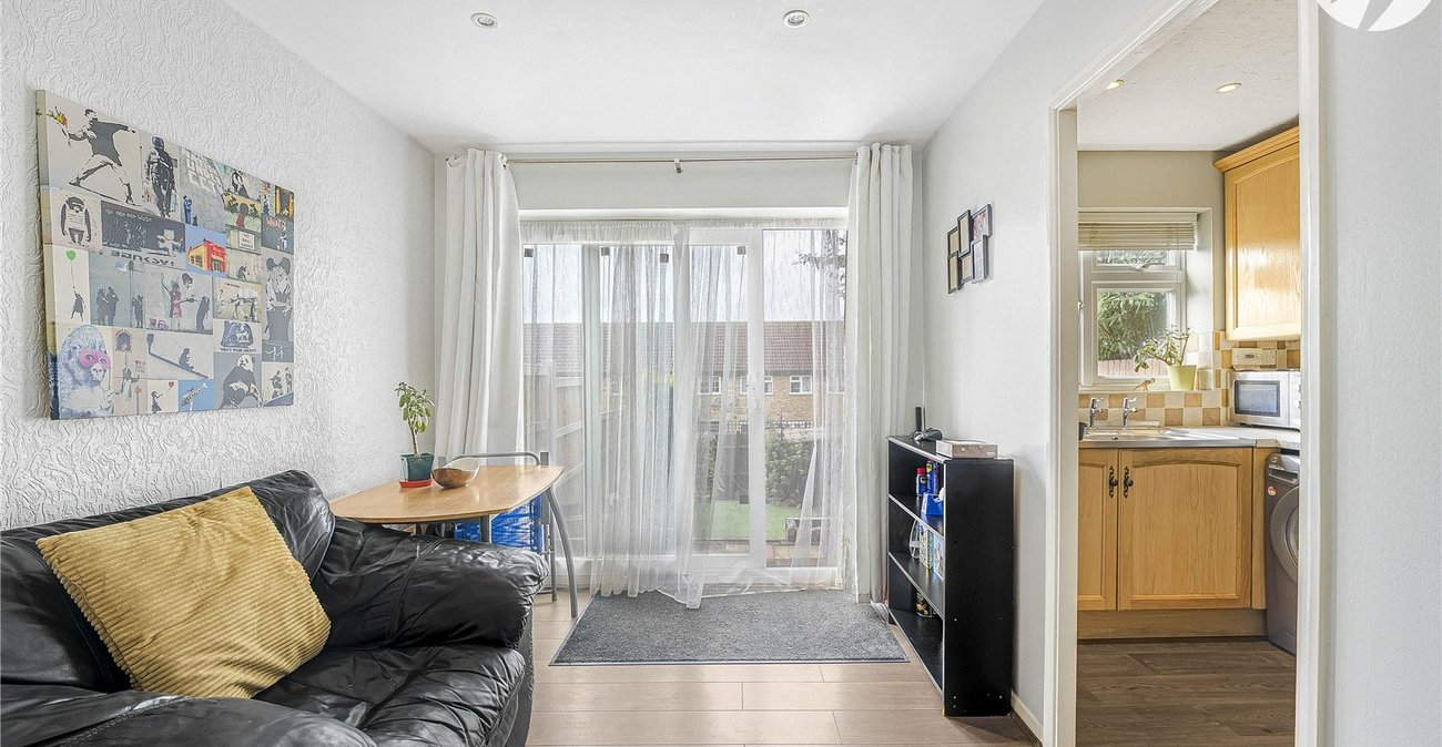 3 bedroom house for sale in Dartford | Robinson Jackson