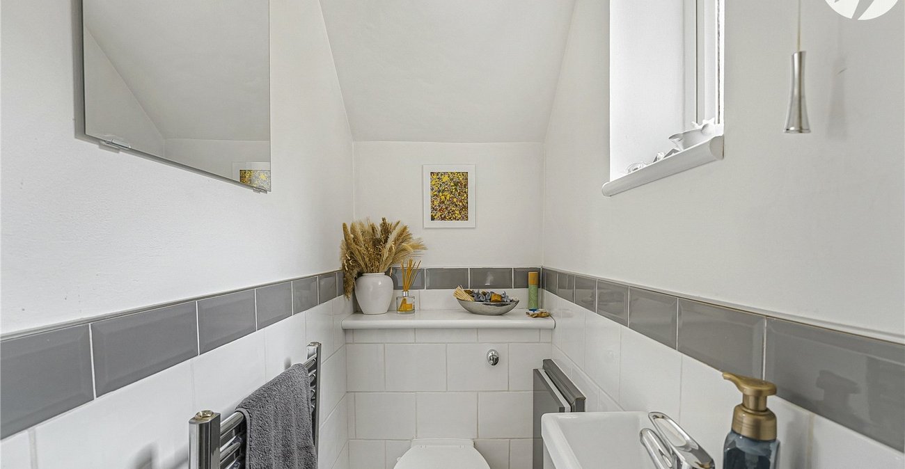 3 bedroom house for sale in Dartford | Robinson Jackson