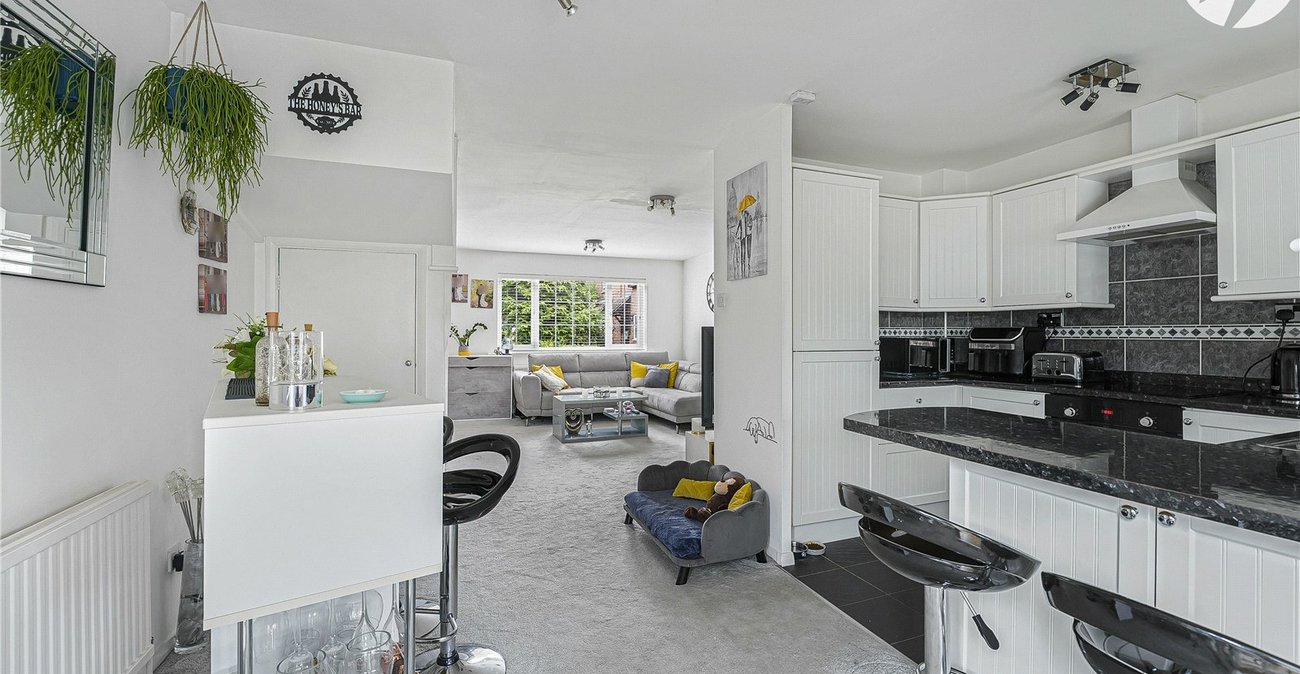 3 bedroom house for sale in Dartford | Robinson Jackson
