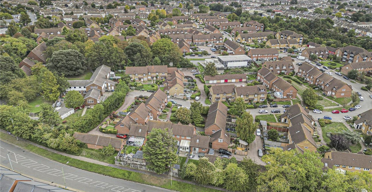 3 bedroom house for sale in Dartford | Robinson Jackson