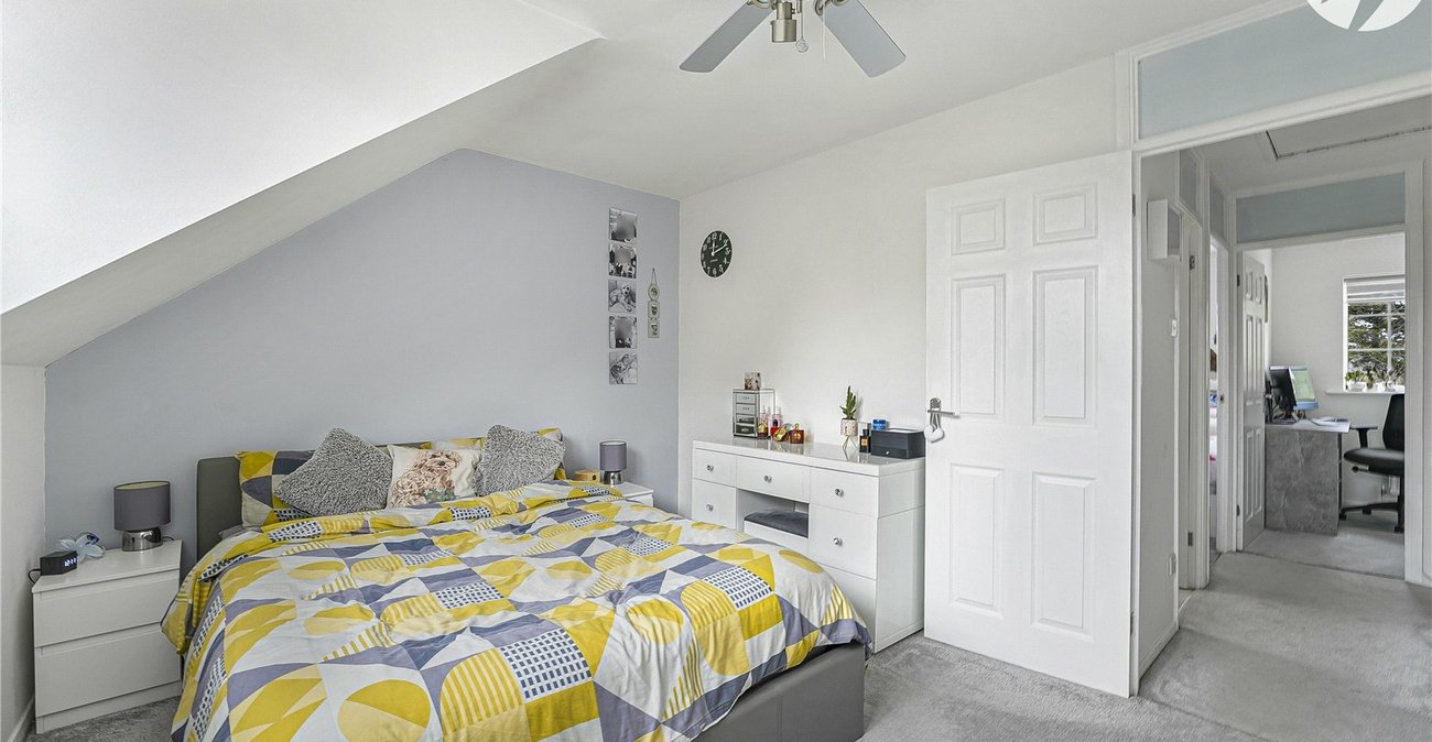 3 bedroom house for sale in Dartford | Robinson Jackson