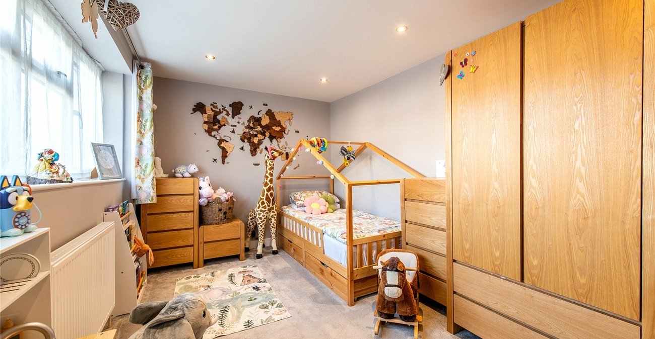 2 bedroom house for sale in Hoo | Robinson Michael & Jackson