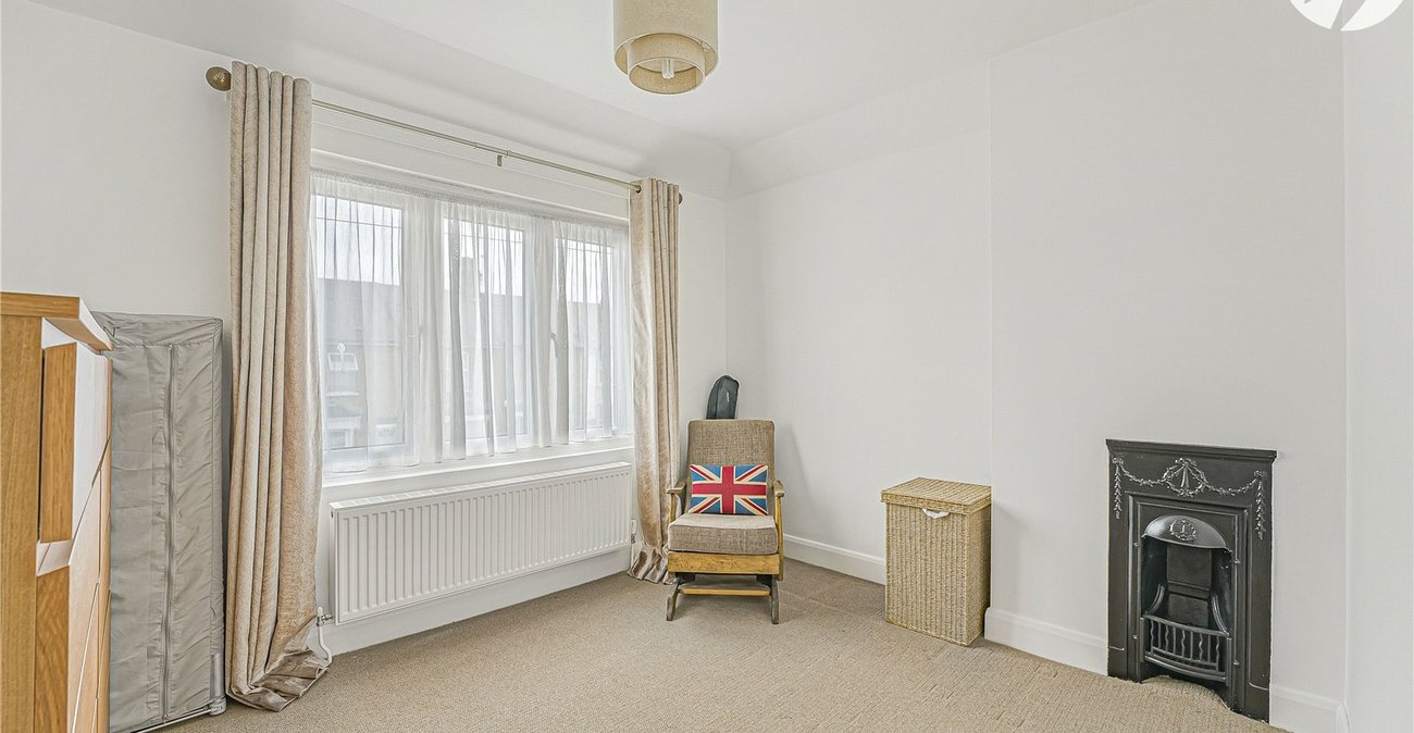 3 bedroom house for sale in Greenhithe | Robinson Jackson