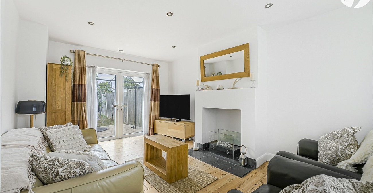 3 bedroom house for sale in Greenhithe | Robinson Jackson
