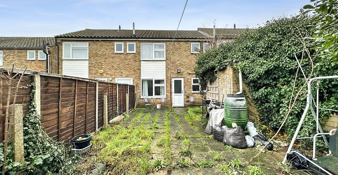 2 bedroom house for sale in Greenhithe | Robinson Jackson