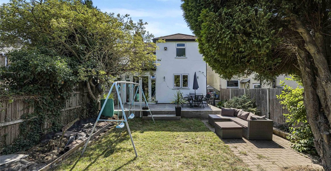 3 bedroom house for sale in Greenhithe | Robinson Jackson