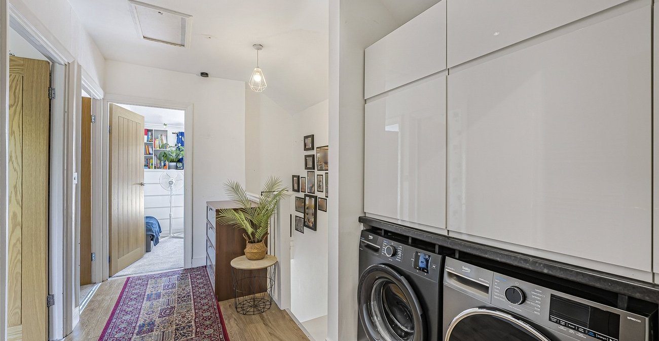 3 bedroom house for sale in Greenhithe | Robinson Jackson