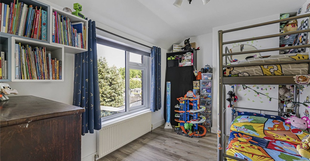 3 bedroom house for sale in Greenhithe | Robinson Jackson
