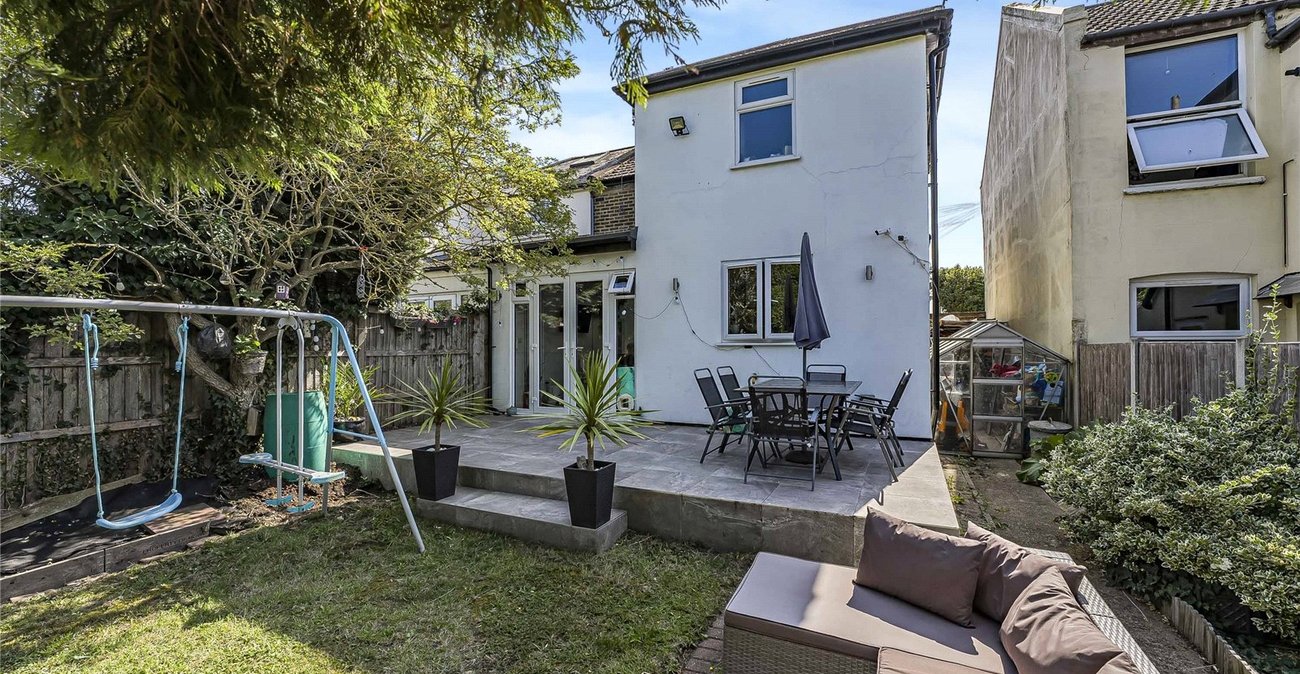 3 bedroom house for sale in Greenhithe | Robinson Jackson