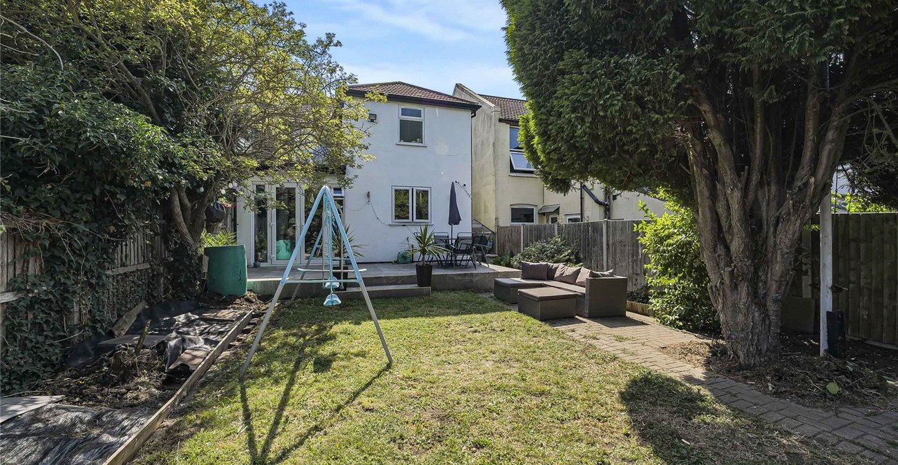 3 bedroom house for sale in Greenhithe | Robinson Jackson