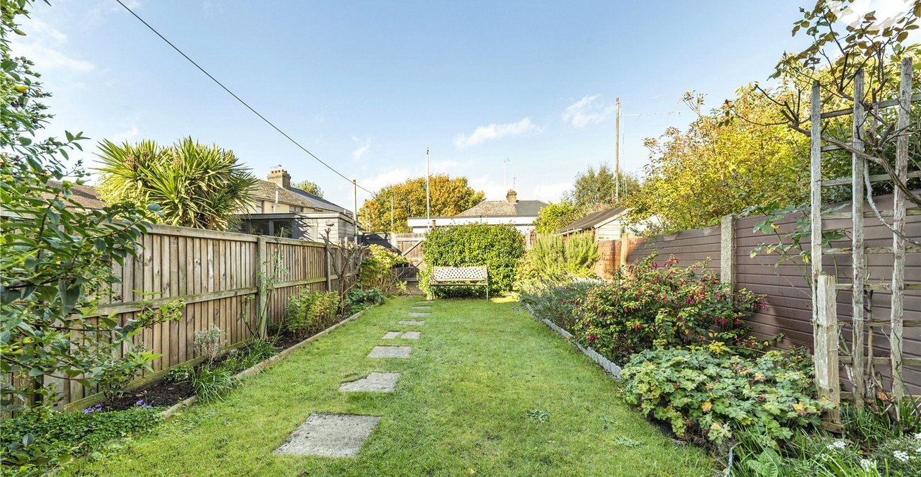 3 bedroom house for sale in Greenhithe | Robinson Jackson