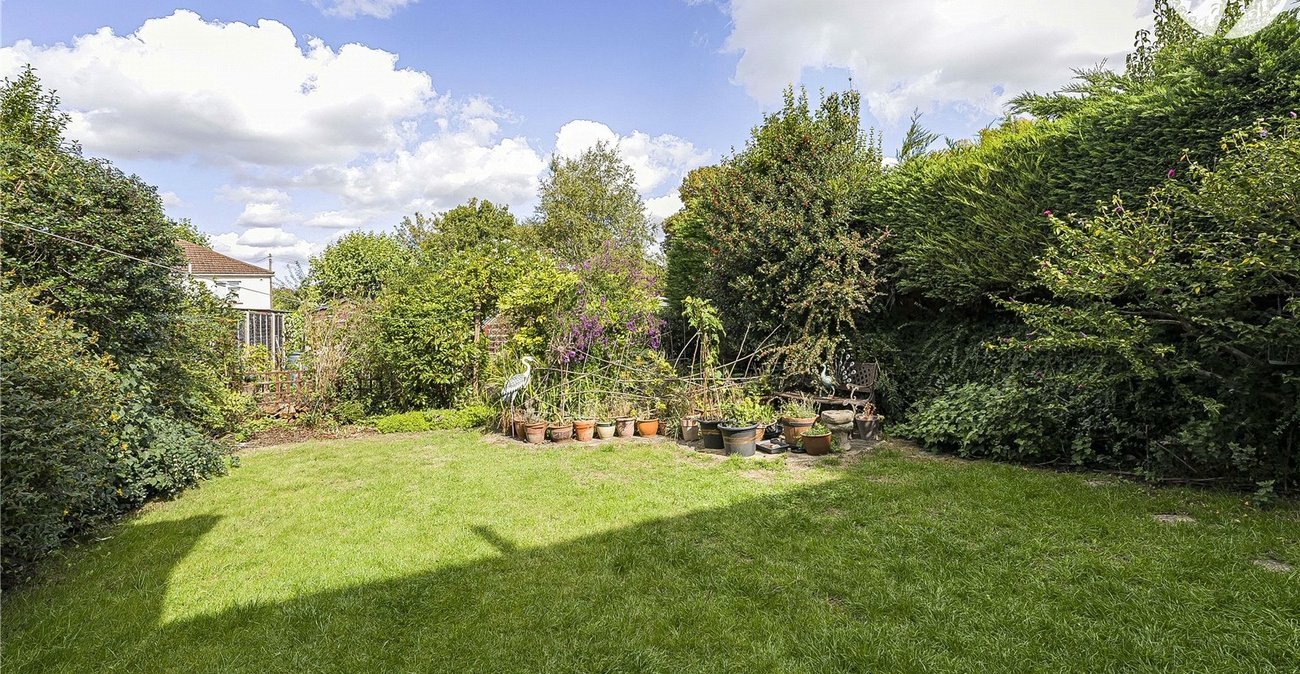 4 bedroom house for sale in Greenhithe | Robinson Jackson