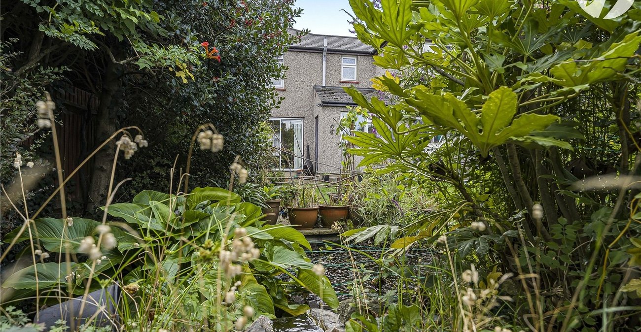 4 bedroom house for sale in Greenhithe | Robinson Jackson