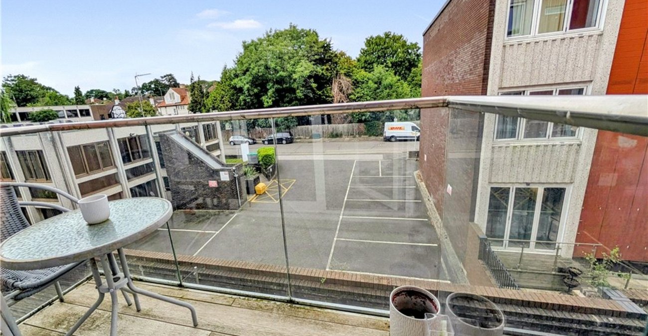 1 bedroom property for sale in Orpington | Robinson Jackson