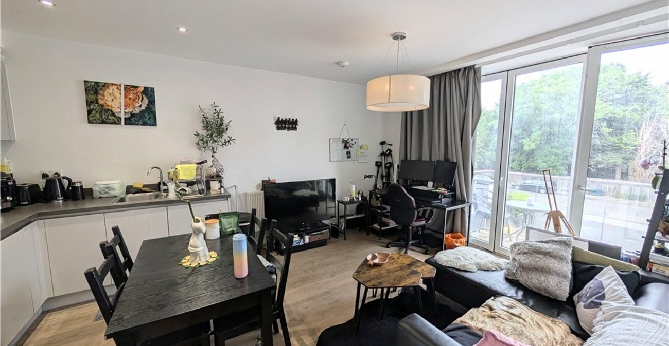 1 bedroom property for sale in Orpington | Robinson Jackson