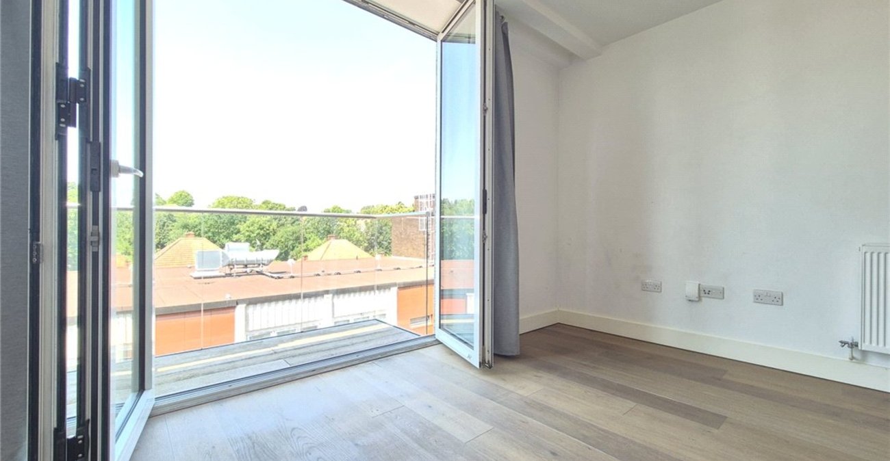 1 bedroom property for sale in Orpington | Robinson Jackson