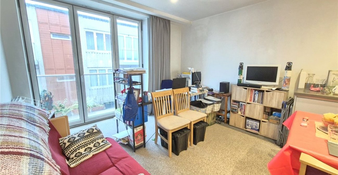 1 bedroom property for sale in Orpington | Robinson Jackson