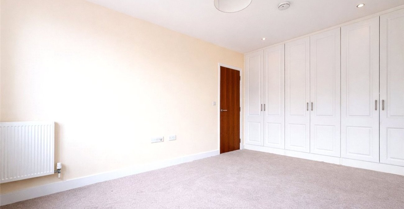 1 bedroom property for sale in Orpington | Robinson Jackson