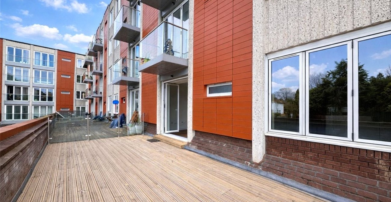 1 bedroom property for sale in Orpington | Robinson Jackson