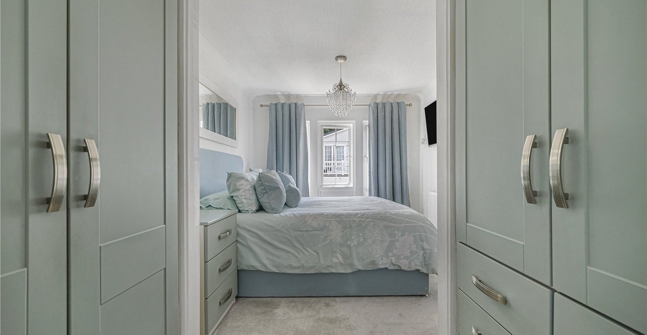 2 bedroom property for sale in Wrotham | Robinson Jackson