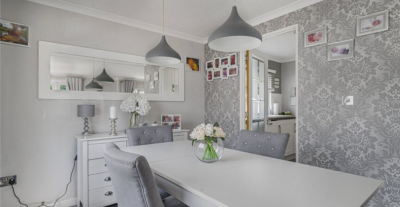 2 bedroom property for sale in Wrotham | Robinson Jackson