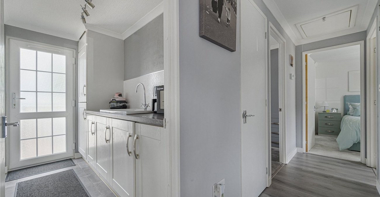 2 bedroom property for sale in Wrotham | Robinson Jackson