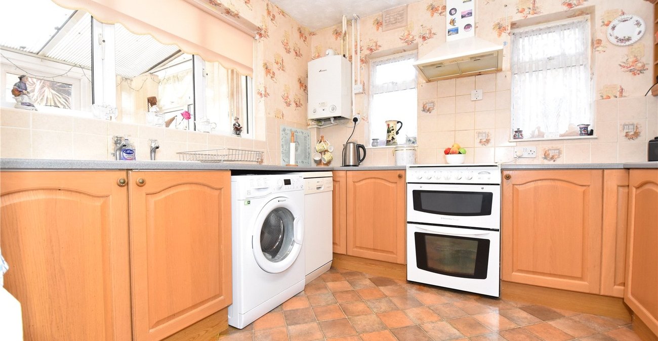 2 bedroom house for sale in Swanley | Robinson Jackson