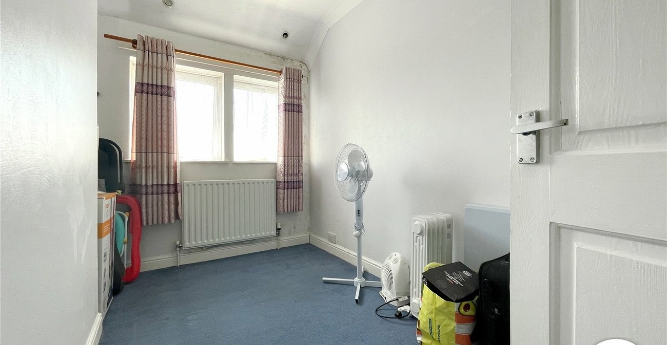 3 bedroom house for sale in Rochester | Robinson Michael & Jackson