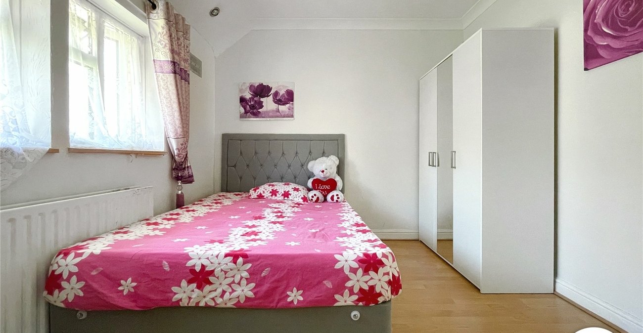 3 bedroom house for sale in Rochester | Robinson Michael & Jackson