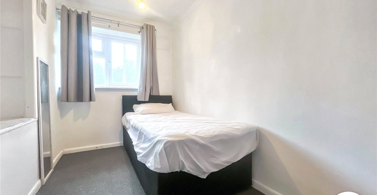 3 bedroom house for sale in Rochester | Robinson Michael & Jackson