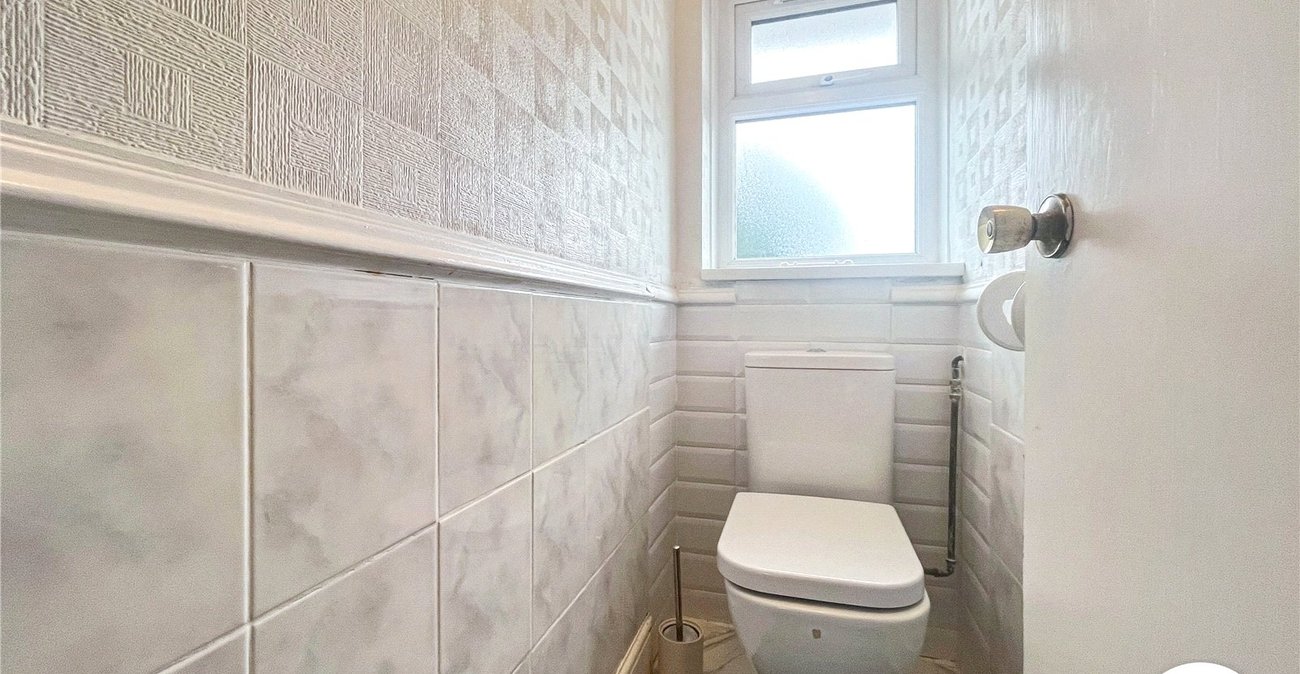 3 bedroom house for sale in Rochester | Robinson Michael & Jackson