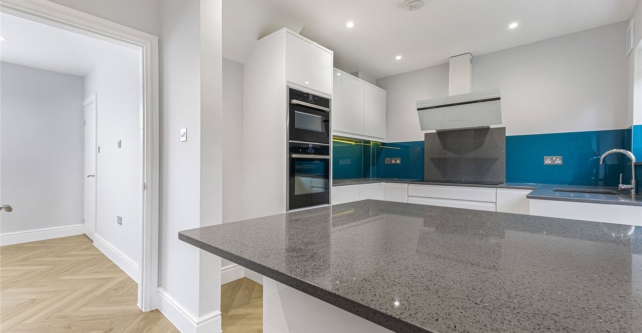 4 bedroom house for sale in Rochester | Robinson Michael & Jackson
