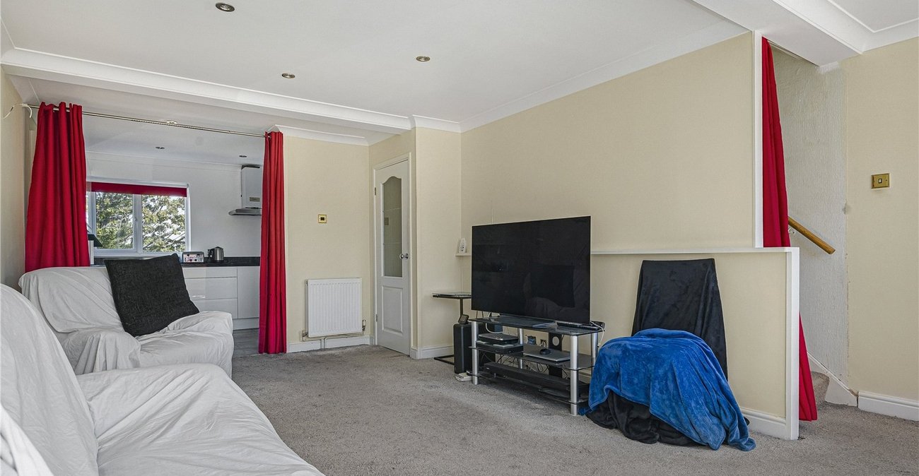 3 bedroom property for sale in Swanley | Robinson Jackson