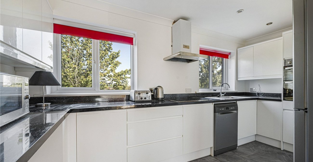 3 bedroom property for sale in Swanley | Robinson Jackson