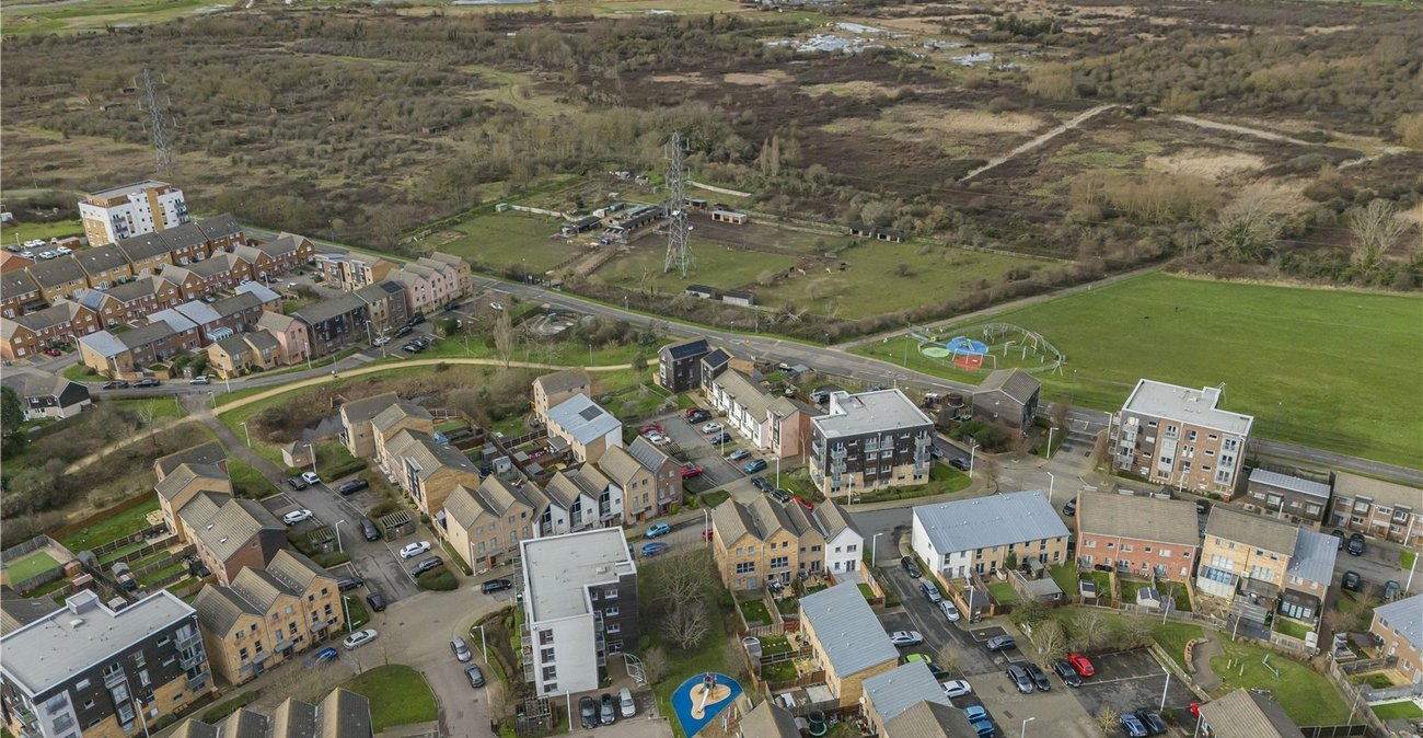 2 bedroom property for sale in Dartford | Robinson Jackson