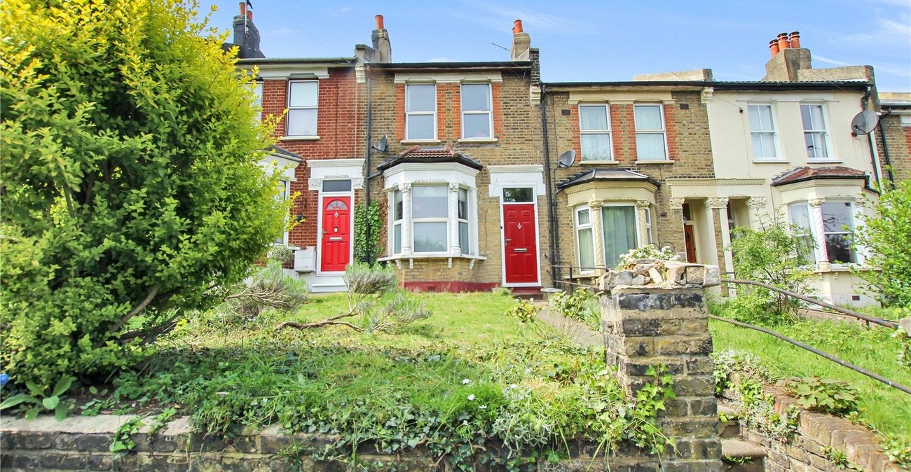 2 bedroom house for sale in Plumstead | Robinson Jackson