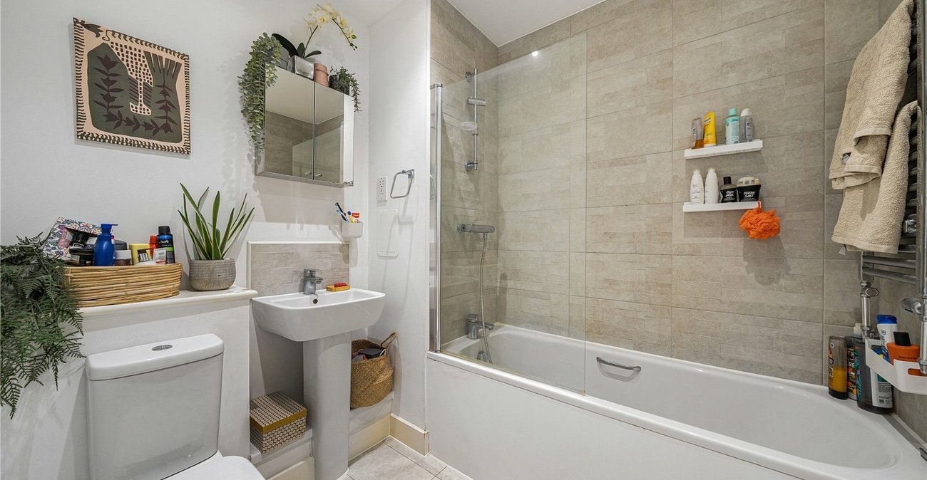 1 bedroom property for sale in Penge | Robinson Jackson