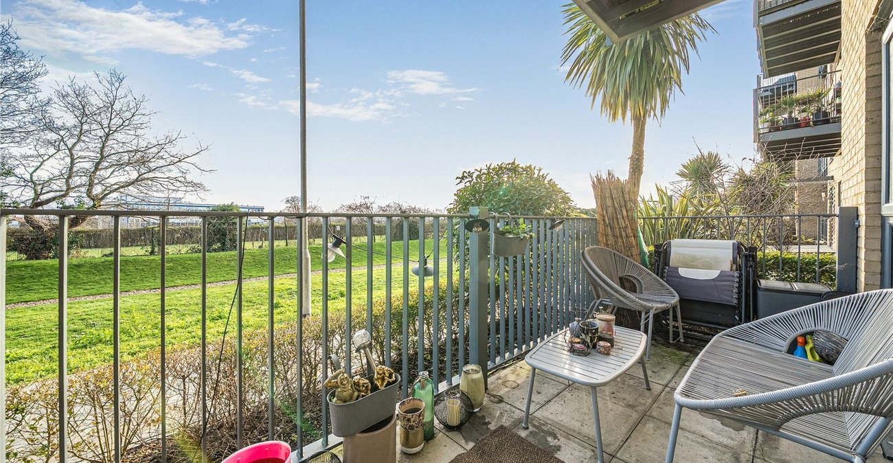 1 bedroom property for sale in Penge | Robinson Jackson