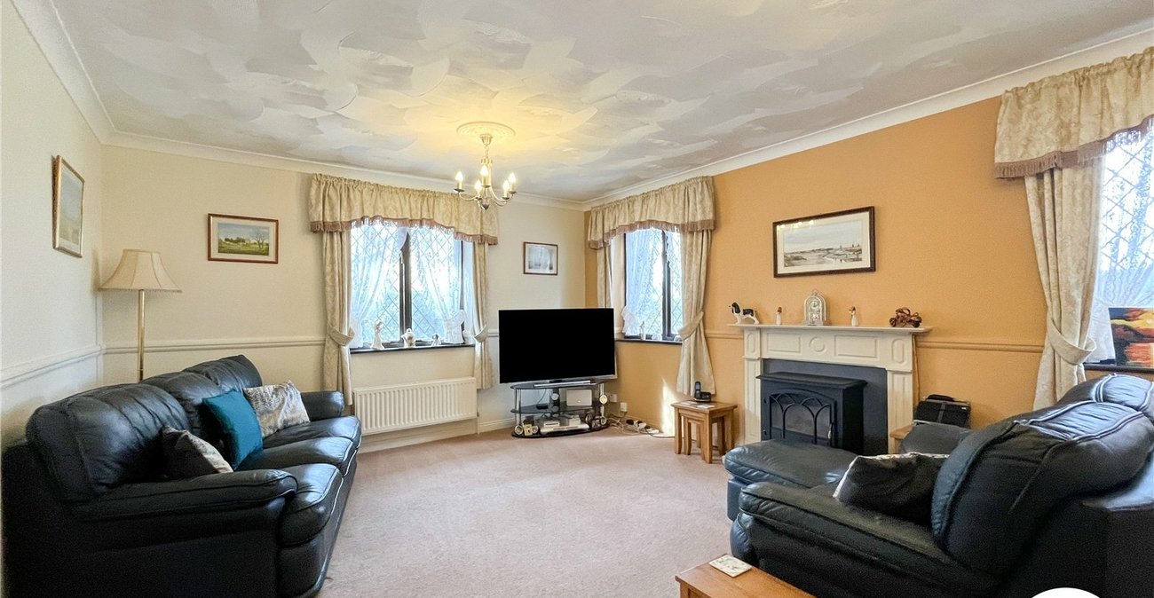 4 bedroom house for sale in Milton Regis | Robinson Michael & Jackson