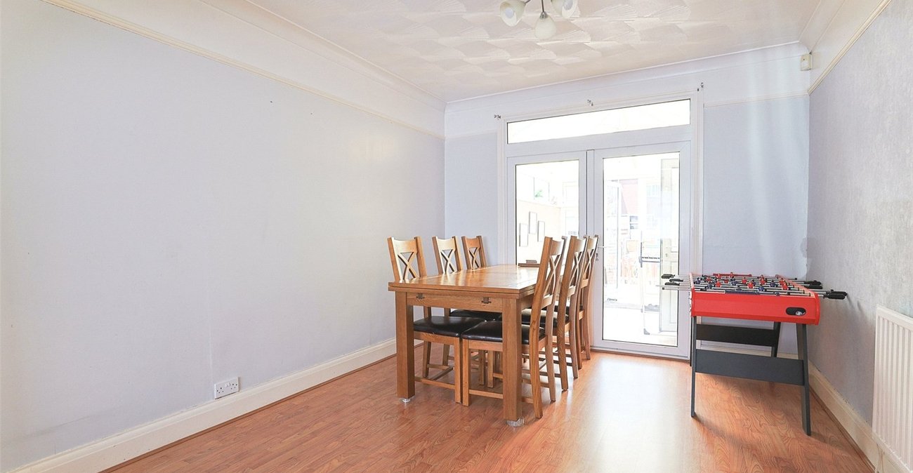 3 bedroom house for sale in Gravesend | Robinson Michael & Jackson
